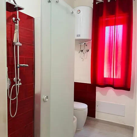 Sirio And Pensión Carini